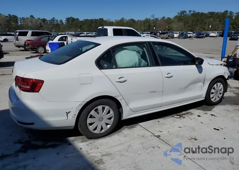 2015 Volkswagen Jetta Base z USA, uszkodzony, nr VIN 3VW2K7AJ2FM288884